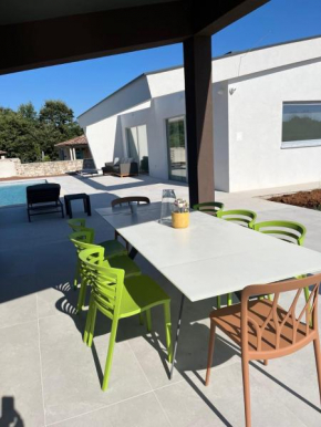 Villa Cedrus